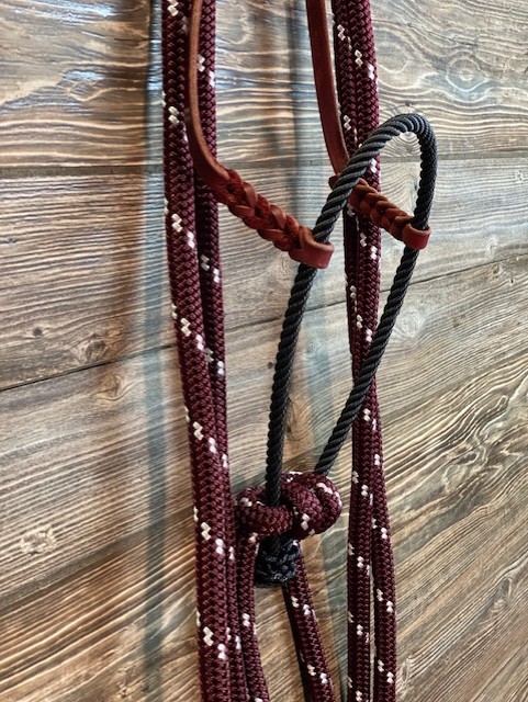 211-1.jpg Loping Hackamore – Black/Burgundy & White - Image 1