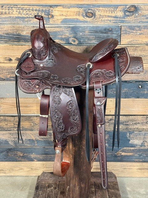2244 Saddle House Custom Lightweight Cowhorse - Image 1