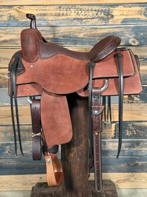 ddac0c46-7565-4f02-8345-0bd5382c315e Saddle House Baldus Versatility Saddle - Image 1
